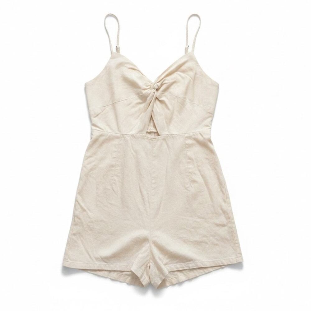 NWT Old Navy Cream Cotton Romper Medium Quiet Luxury Vacation Resort Summer